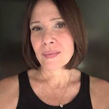 Looking for decent, traditional restaurants near to Calle Cuna