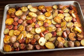 Roasted Potatoes And Kielbasa One Pan Recipe Natashaskitchen Com 400 Degrees 40 Minutes 20 Minutes Flip 20 Mi Kielbasa Roasted Potatoes Kielbasa Recipes