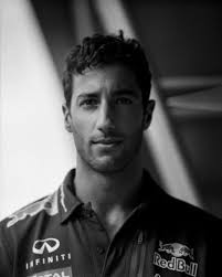 BREAKING — Drugs ( part 2 ) { Daniel Ricciardo x reader }