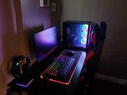 To start, this has an amd ryzen 3 3200g similar to that of the previous cuk, coupled with 8gb of ram and a 256gb ssd. Best Gaming Computer 2020 Uk Novocom Top