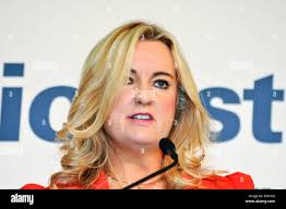 Joanne dobson hi-res stock photography and images