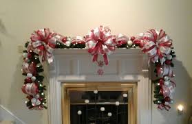 Maybe you would like to learn more about one of these? Christmas Fireplace Mantel Garland Swag Lighted Garland Elegant Red Silver And White Mantel Swag Cheminee De Noel Deco De Guirlande En Maille Guirlande Noel