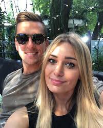 Information and translations of milik in the most comprehensive dictionary definitions resource on the web. Arkadiusz Milik Wiki 2021 Girlfriend Salary Tattoo Cars Houses And Net Worth