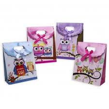 Boite Cadeau Licorne Si vous cherchez un cadeau pas cher pour un homme, une femme ou un couple de votre entourage, découvrez nos coffrets cadeaux. boite cadeau licorne