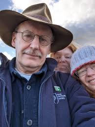 🔴🟠🟡🟢🔵🟣 Feedback wanted.... 🔴🟠🟡🟢🔵🟣 Parks Q1. What park should  get a upgrade if there was funding ? Q2. What age would u let your child go  to the park by them selves ?