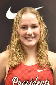 Genevieve Ruth's Instagram, Twitter & Facebook