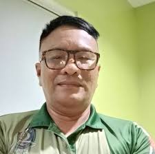 Kasama ni Medialdea si Sen. Robin Padilla na magsisilbing guardian niya!😞  Video in comments Photo: Screengrab from GMA News