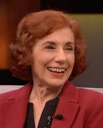 Teenage sweethearts reunite 50 YEARS LATER and find their DAUGHTER! 💛 🥰