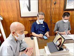 Jun 23, 2021 · 本土疫情未歇，雖台灣陸續獲得美、日及友邦援助，但新冠疫苗數量仍不足。繼蔡政府緊急授權鴻海、台積電洽購共1000萬劑bnt疫苗後，慈濟基金會今. Wcvjdcvimt K9m