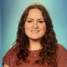 Danielle Bush's Instagram, Twitter & Facebook