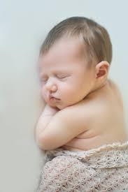 A little Q-and-A with Boston Newborn Photographer Nicole Starr