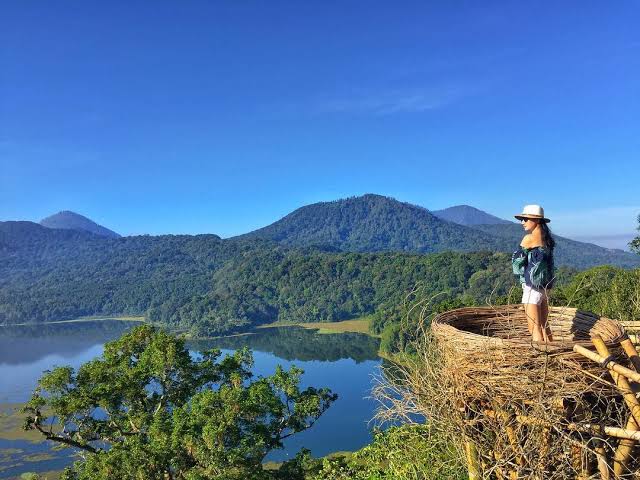 Puncak Wanagiri