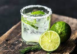 Air lemon senyawa asam sitrat pada buah lemon dapat mencegah pembentukan batu ginjal dengan cara meningkatkan kadar asam dalam urin. Cara Bikin Minuman Dingin Lemon Untuk Turunkan Berat Badan Okezone Lifestyle