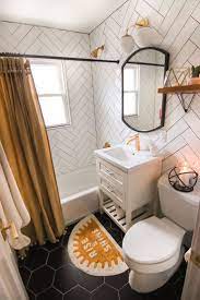 Pin By Rylee Horton Thurkettle On Home Sweet Home In 2021 Bathroom Decor Apartment Bathroom Inspiration Home Remodeling