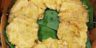 Jenang jaket merupakan makanan yang terbuat dari ketan. Ini 5 Oleh Oleh Khas Banyumas Yang Bisa Dibeli