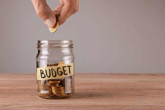 Benefits of a Budget - Benefits of a Budget