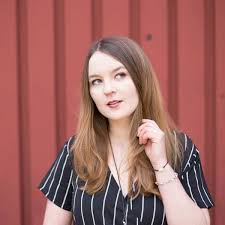 Diese schlagzeile erwähnt anderson cooper, marlon brando, frank sinatra, cornelius vanderbilt und über gloria vanderbilt und cnn, . Hannah Stienen Singer Songwriterin Aus Essen Radio Essen
