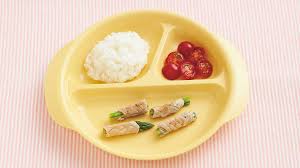 アスパラのレンジ豚肉巻きとミニトマト