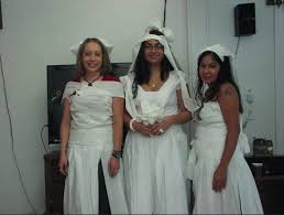 Work on your fashion style and you might even be able to unlock the challenging bridal wars mode!! Toilet Paper Dress Bridal Shower Game Bridal Shower 101