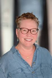 Marissa Mack's Instagram, Twitter & Facebook