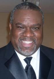 Vincent Dion Stringer (Bass-Baritone)