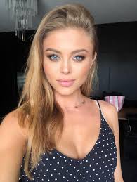 Należy do najpiękniejszych polskich gwiazd młodego pokolenia i ma niewątpliwie spory talent aktorski. Joanna Opozda Photos Facebook