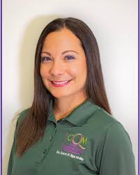 ConoceANuestraDoctora La Dra. Frances Bigas Morales lleva más de 13 años  ofreciendo servicios quiroprácticos y educando sobre la importancia de  llevar un estilo de vida saludable. Además está certificada por la  Asociación