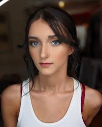 Leslie Spivey's Instagram, Twitter & Facebook