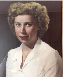 Janeen Harper's Instagram, Twitter & Facebook