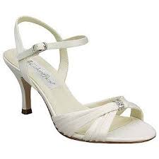 Coloriffics Women S Tori At Famous Footwear Ivory Bridal Shoes Bridal Sandals Bridal Party Shoes