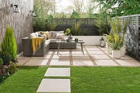 This garden edging idea is perfect for creating a symmetrical garden that looks the same on both this next garden edge idea is a unique one. Stylish But Simple Small Garden Ideas Loveproperty Com
