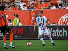 Terry Willems gaat verder bij DVSG