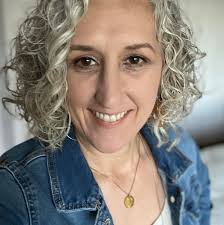 What are the best good neighbor hotels to stay near Disneyland?