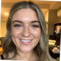 Maggie Crowe's Instagram, Twitter & Facebook