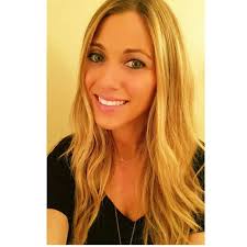 Tamsin Garbutt (@creativteaml)