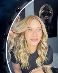 Photos by Karla Ponce (@karlaponce_cabelos) · November 6, 2025