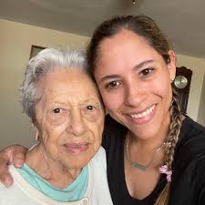 What are the pros and cons of an SUV with leather seats, rear entertainment  system, and sport or all blacked out option?