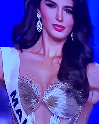 My 1st angel and answer to my prayers and who is now my grown up friend who  I can't imagine life without… the joy you brought to me and dad was  extraordinary