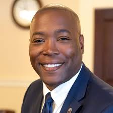 Commentary: In Virginia, there's a prescription for unity