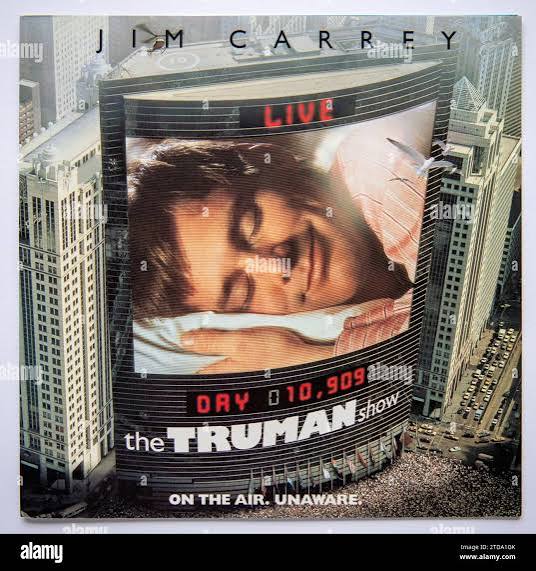 The truman show movie hi-res stock photography and images - Alamy