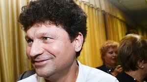 (адский лонгрид) последнее время часто вижу в фейсбуке своих ровесников, неистово лайкающих и расшаривающих посты типа… Minaev Nazval Izvineniya Todorenko Vranem