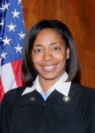 Robin Pittman's Instagram, Twitter & Facebook