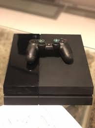 Learn more safety tips on buying a used ps4. Used Ps4 For Sale Video Gaming Video Game Consoles Playstation On Carousell