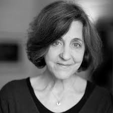 Alejandra Campoy (@campoyfdz)