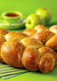 How To Make Jewish Challah With A Bread Machine Recipe Challah Bread Machine Recipe Recipes Bread Machine
