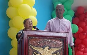 Felicidades chicos, sigan y persistan en sus esfuerzos por alcanzar la  excelencia.