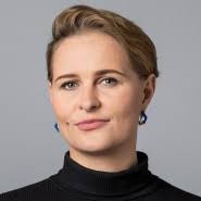 Kira Kramer's Instagram, Twitter & Facebook