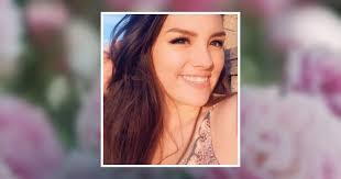 Ginger Kessler's Instagram, Twitter & Facebook