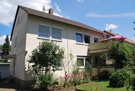 Wer ein altes haus kauft, sollte es vorher vom profi begutachten lassen. Hauskauf Der Hausprufer De Gutachter Und Mangelsuche Beim Hauskauf