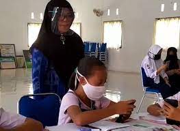 Homepage » kelas 2 » tema 4 » kunci jawaban tema 4 kelas 2 halaman 2 4 6 7 8 9 10 11 pembelajaran 1 subtema 1. Inilah Kunci Jawaban Buku Tematik Kelas 4 Sd Tema 2 Halaman 42 48 Subtema 1 Sumber Energi Semua Halaman Fotokita